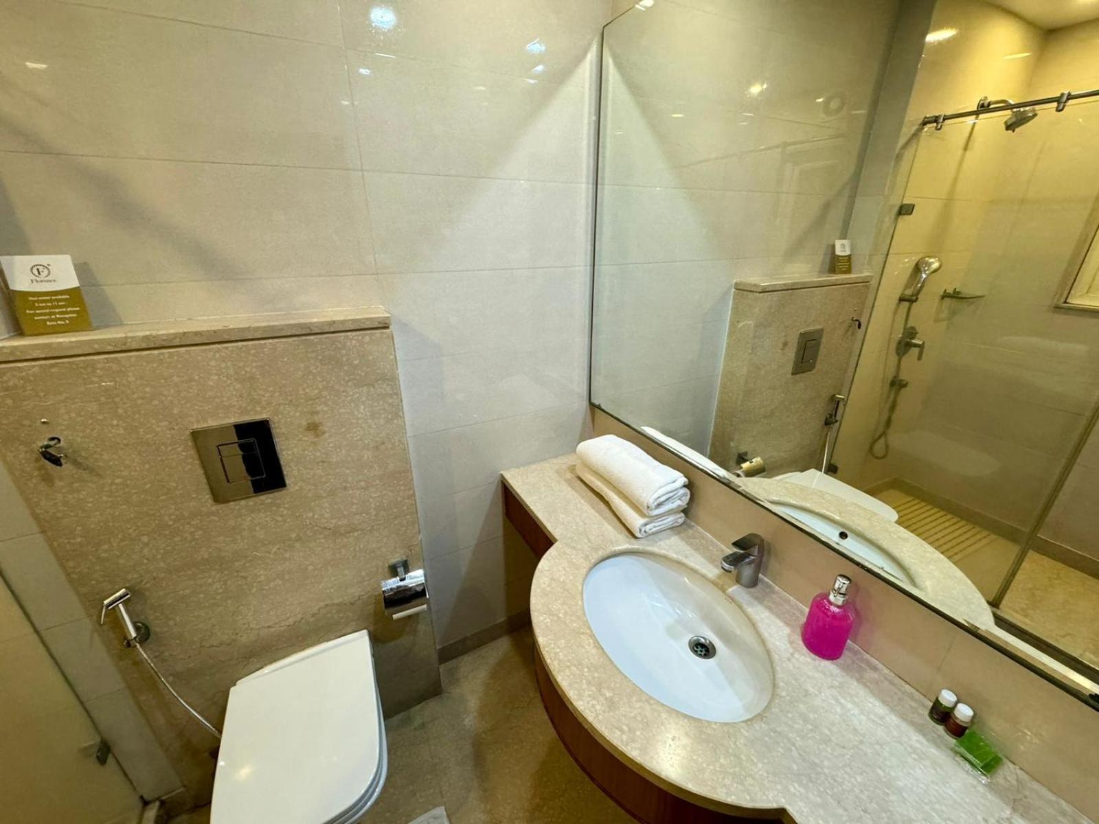 Hotel Florence Inn, Karol Bagh, New Delhi, 2 Min From Metro Экстерьер фото