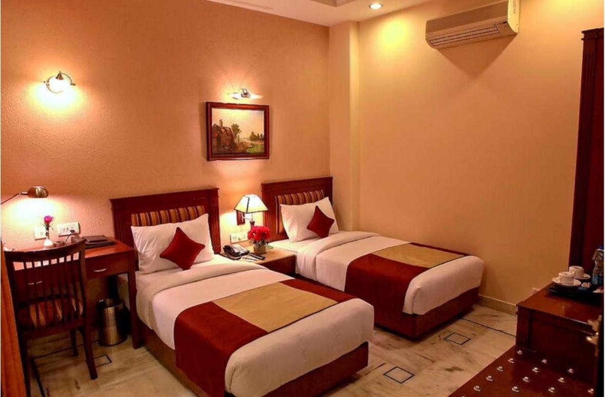 Hotel Florence Inn, Karol Bagh, New Delhi, 2 Min From Metro Экстерьер фото