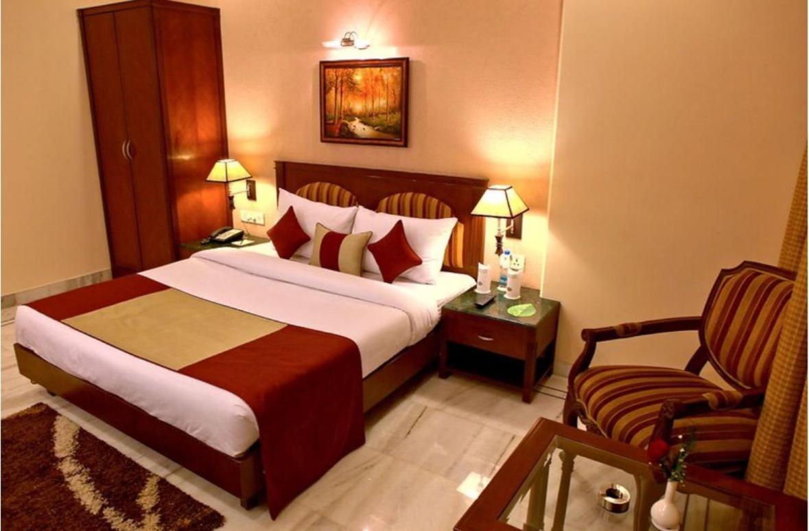 Hotel Florence Inn, Karol Bagh, New Delhi, 2 Min From Metro Экстерьер фото